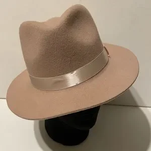 Rachel Parcell | Accessories | Rachel Parcell Wool Felt Hat  display picture 1